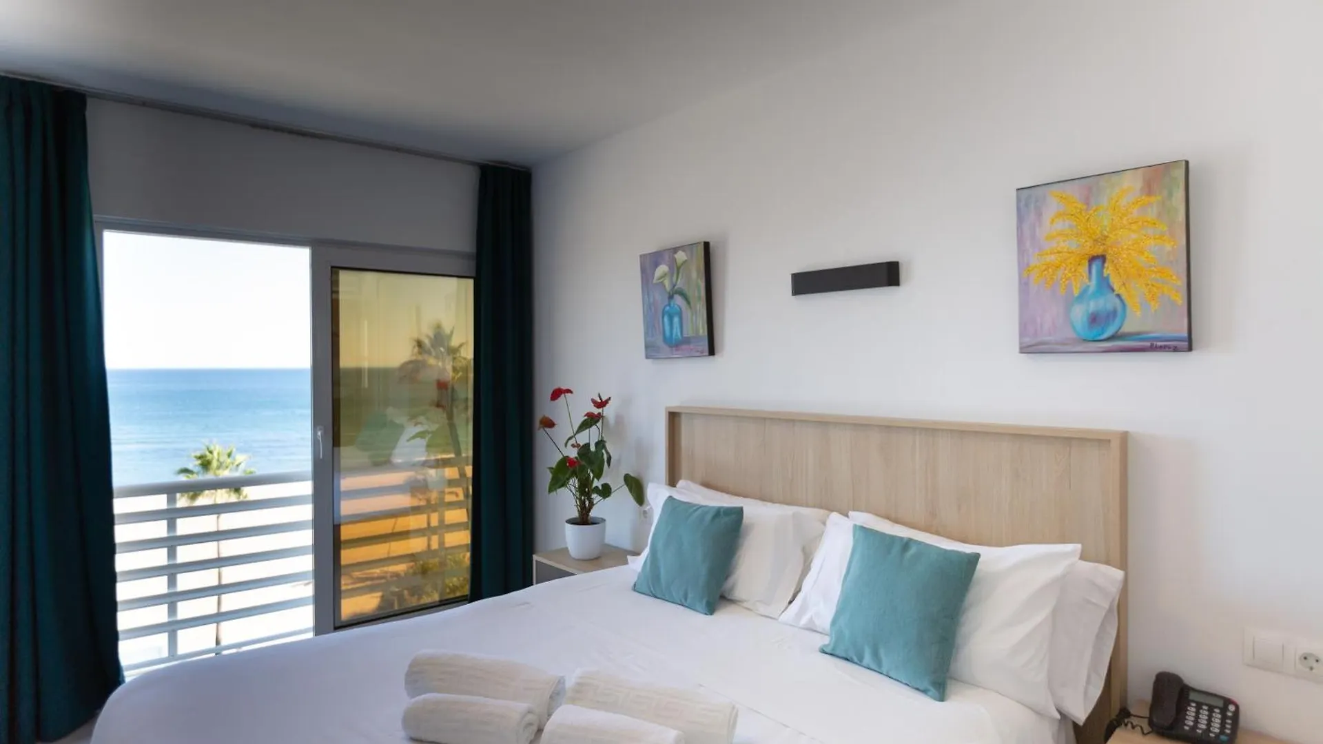 Hotel Mediterraneo By Croma エステポナ